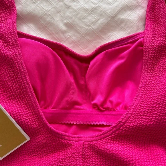 NWT Michael Kors Pink Textured Swimsuit - Picture 5 of 6